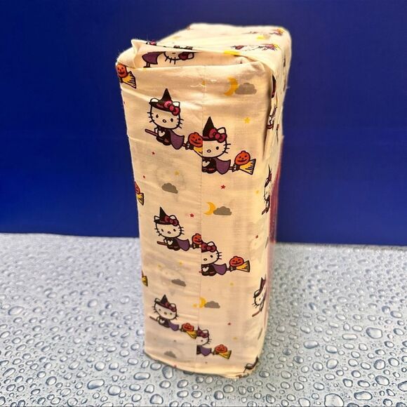 Hello Kitty Halloween Full sheet set - Picture 5 of 8